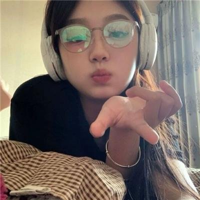 姐姐对我来说是女人